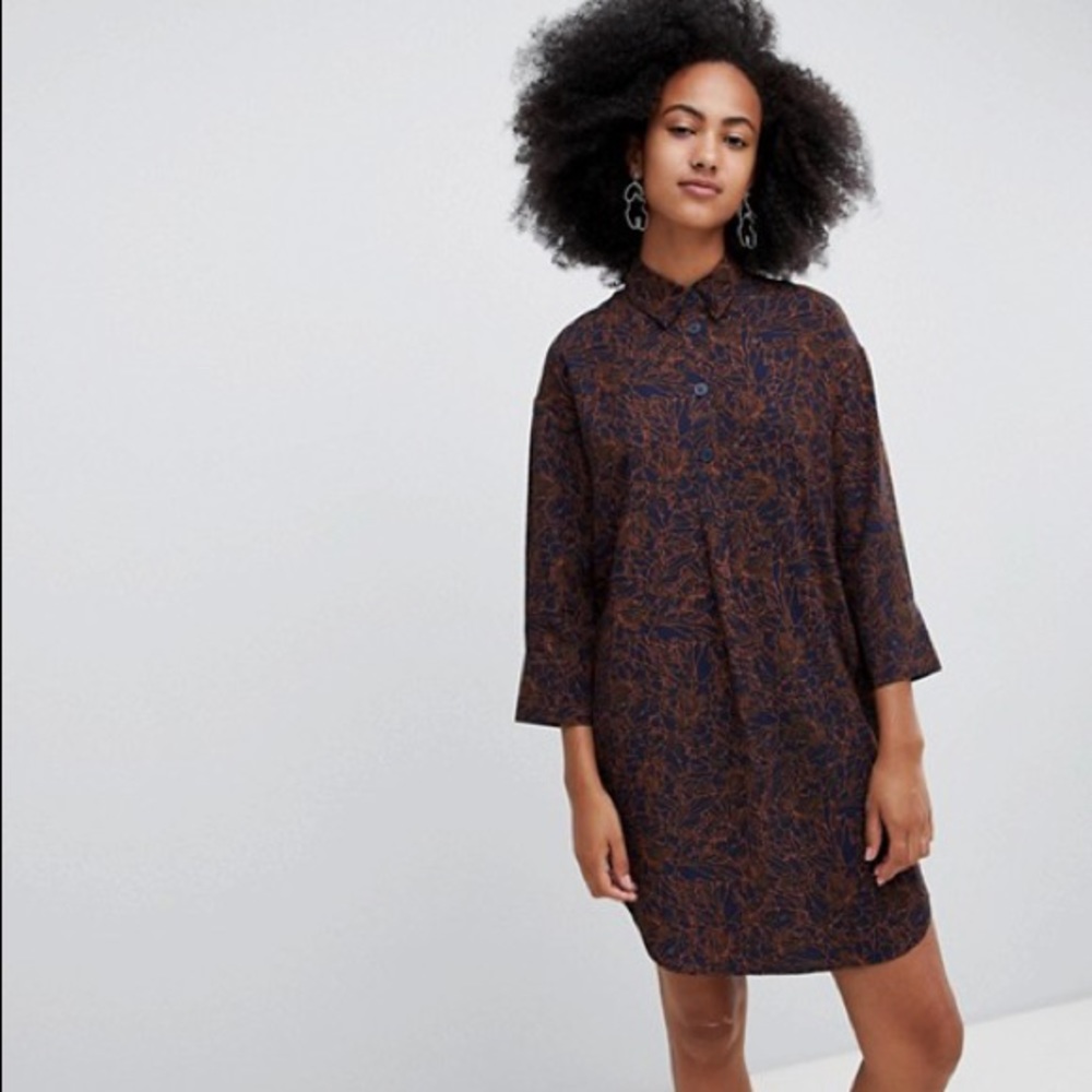 Monki hand drawn flower print shirt dress in navy